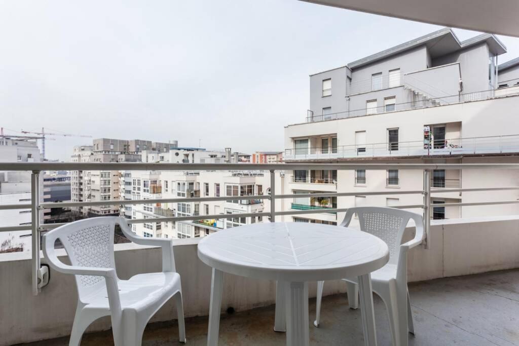 Appartement Lilas Parc 1 - Paris La Defense Courbevoie Luaran gambar